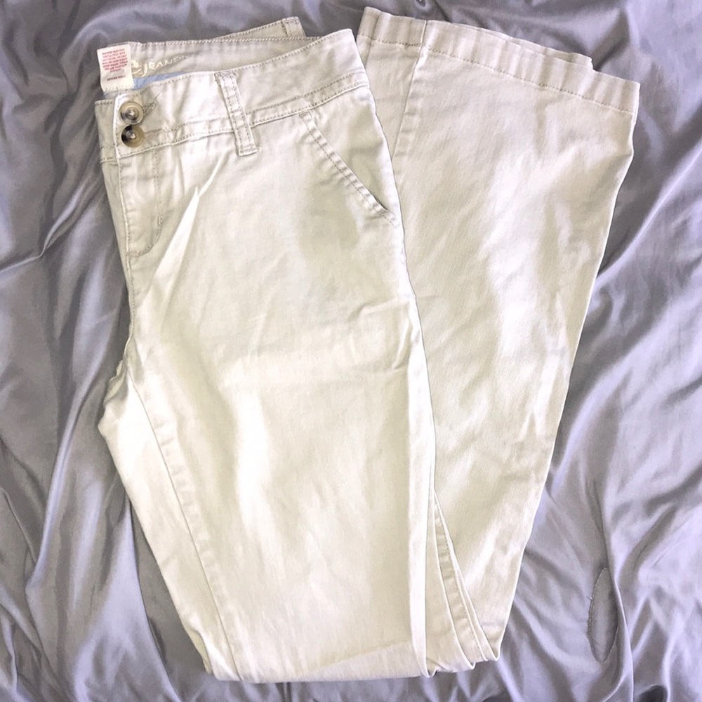 old navy khaki pants
